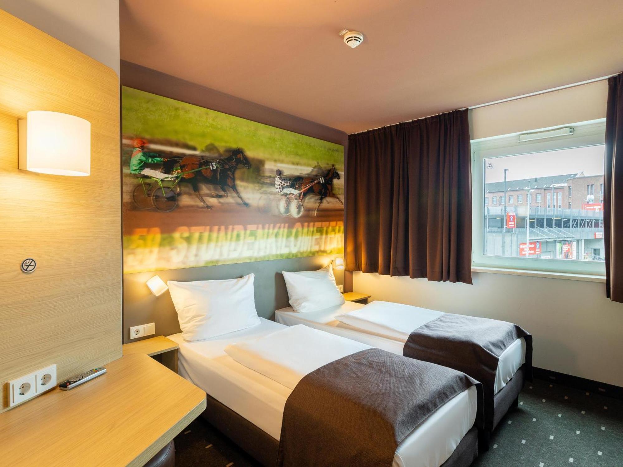 B&B Hotel Moenchengladbach Экстерьер фото