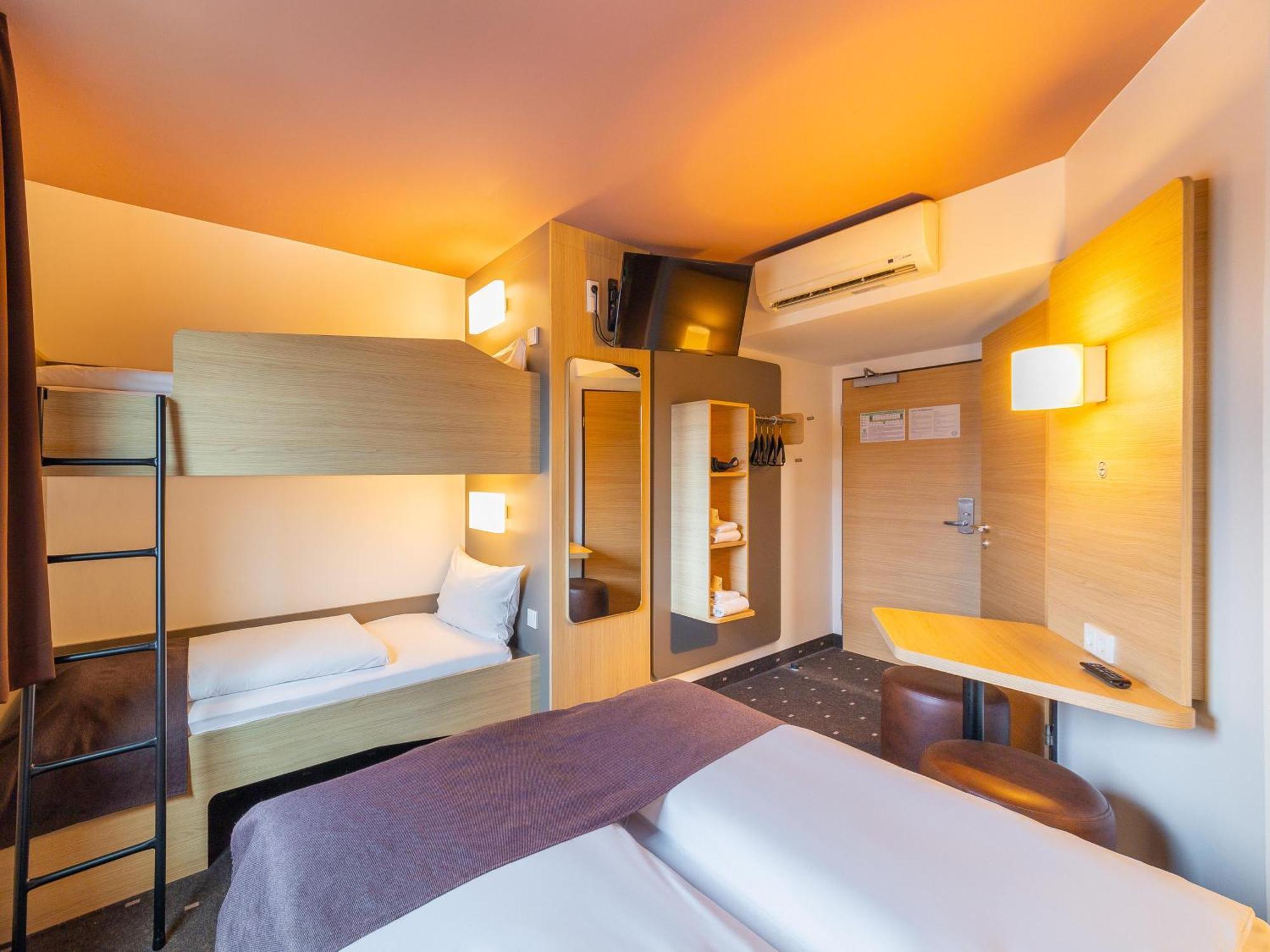 B&B Hotel Moenchengladbach Экстерьер фото